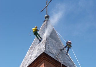 Commercial pressure washing a church What Is the Best Commercial Electric Pressure Washer for Your Old Church?